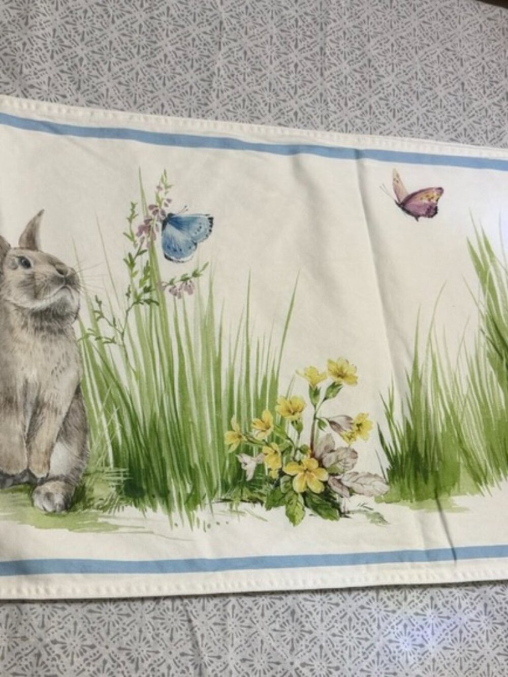 Williams Sonoma Easter Bunny Table Runner 16x100